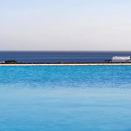 Serena Del Mar By Livvo Hébergement de vacances Playa Blanca (Lanzarote)